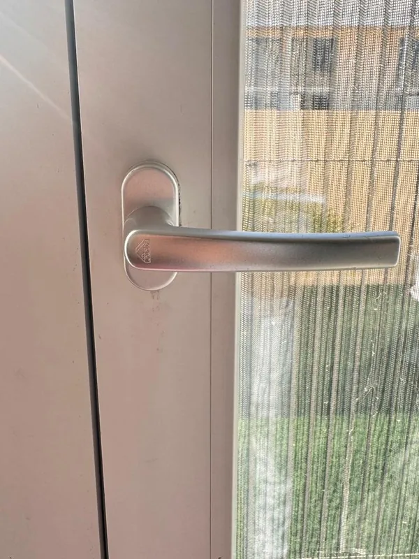 Window frame profile after servicing in Dubai