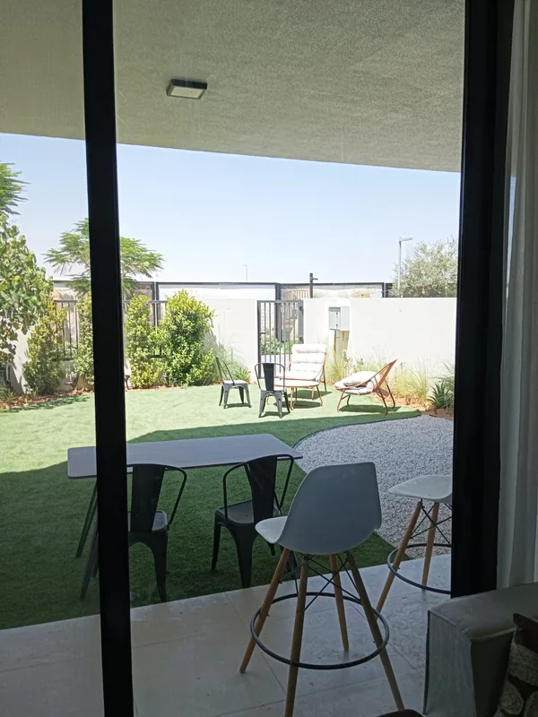 Glazed door refitted in a Dubai residence
