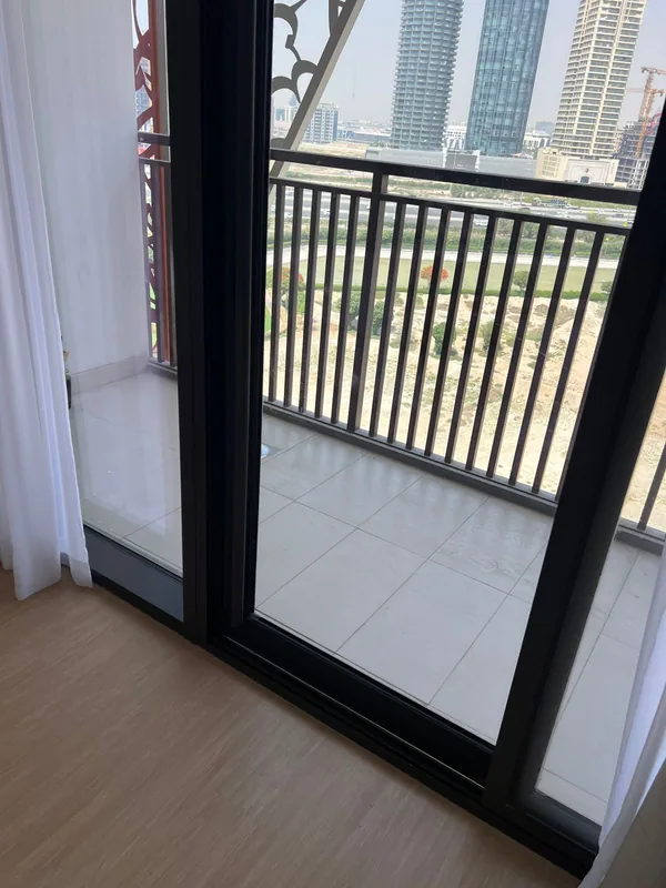 Glazed door refitted in a Dubai residence