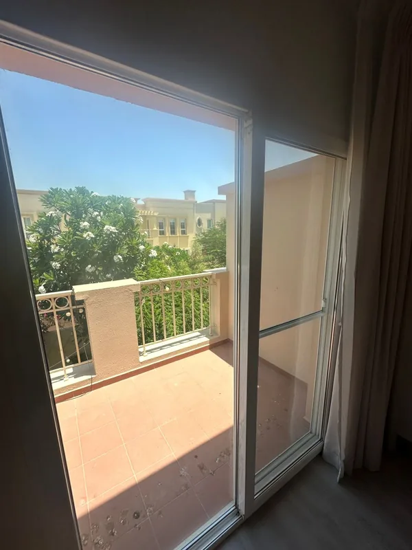 Terrace door adjusted and sealed in a Dubai villa