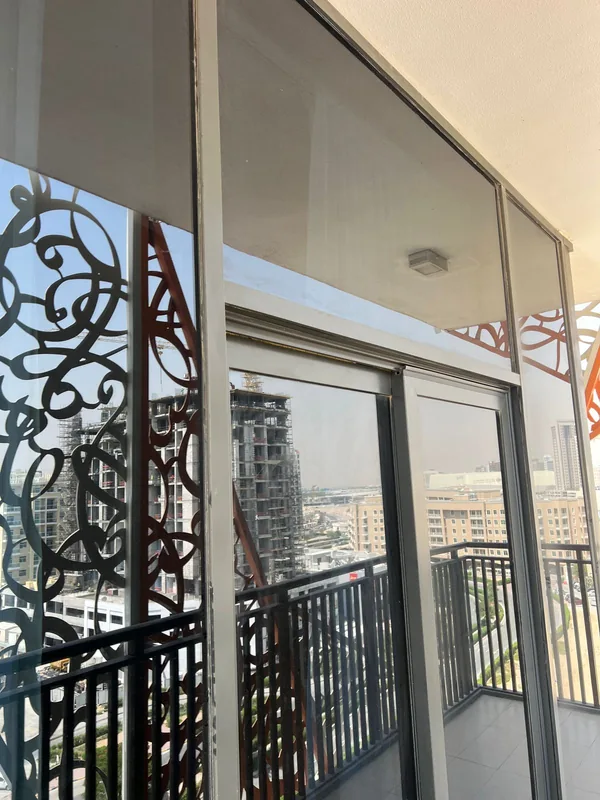 Serviced panoramic window in a Dubai tower apartment